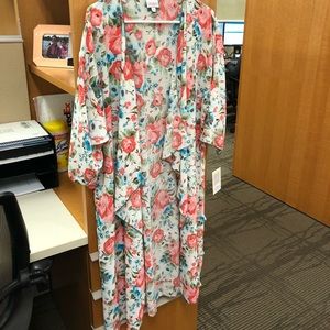Lularoe Shirley M NWT
